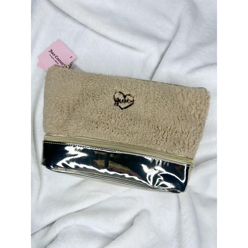 Juicy Couture Travel Cosmetic Bag Beige Sherpa Gold Heart Bottom Compartment